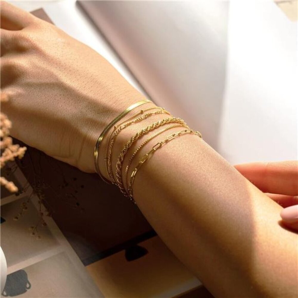 14K Gold Plated Waterproof Jewelry Set - Picture 2 of 6